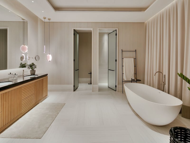 A spacious ensuite bathroom.