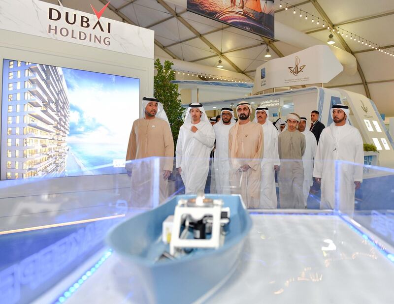 Sheikh Mohammed bin Rashid Al Maktoum, Vice President, Prime Minister and Ruler of Dubai,
visited today the 27th edition Dubai International Boat Show, being held in Dubai Canal. Wam