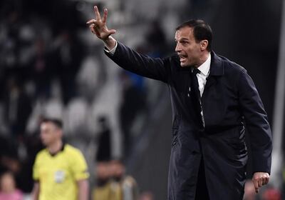 Juventus' Italian coach Massimiliano Allegri gives instructions during the UEFA Champions League quarter-final second leg football match Juventus vs Ajax Amsterdam on April 16, 2019 at the Juventus stadium in Turin. / AFP / Marco Bertorello
