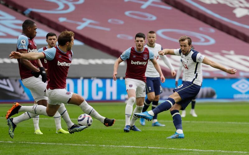 Harry Kane - 6: Blazed Spurs’ first chance wide from Lamela’s run, and was thwarted by Fabianski a variety of times thereafter. Might have been fearing another ankle injury when he was felled in the second half. Reuters