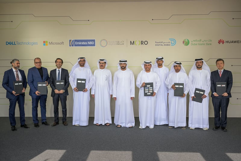 Sheikh Hamdan bin Mohammed opened the green data centre of Data Hub Integrated Solutions (Moro Hub). 