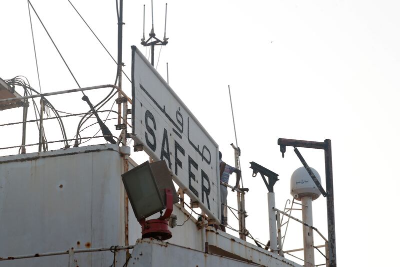 The UN-purchased vessel has sailed from Djibouti en route to the Safer site, the UN reported