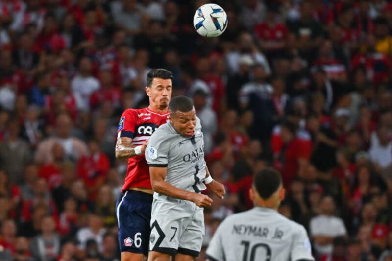 Jose Fonte of Lille and Kylian Mbappe of PSG during the Ligue 1 match between Lille OSC and Paris Saint-Germain at Grand Stade Lille Métropole. Getty Images