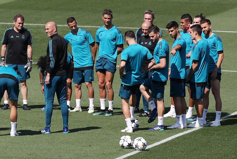 Real Madrid manager Zinedine Zidane oversees training ahead of the Uefa Champions League final. Sergio Perez / Reuters