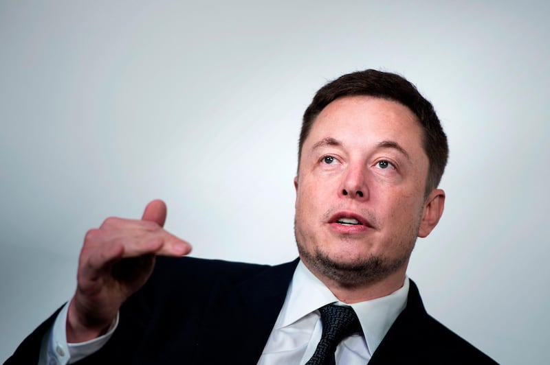 (FILES) This file photo taken on July 19, 2017 shows Elon Musk, CEO of SpaceX and Tesla,  during the International Space Station Research and Development Conference at the Omni Shoreham Hotel in Washington, DC.
US entrepreneur Elon Musk said on July 20, 2017 he'd received tentative approval from the government to build a conceptual "hyperloop" system that would blast passenger pods down vacuum-sealed tubes from New York to Washington at near supersonic speeds."Just received verbal govt approval for The Boring Company to build an underground NY-Phil-Balt-DC Hyperloop. NY-DC in 29 mins," the flamboyant CEO of Tesla and SpaceX tweeted, using abbreviations for New York, Philadelphia, Baltimore and Washington DC.
 / AFP PHOTO / Brendan Smialowski