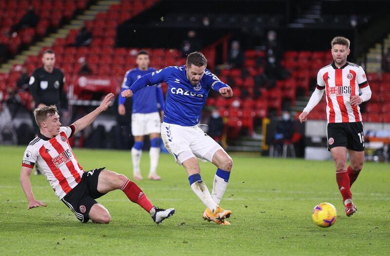 Everton midfielder Gylfi Sigurdsson scores the only goal of the game against Sheffield United. AFP