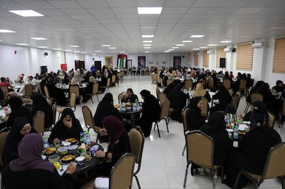 The iftar was helf for 200 families of Syrians and underprivileged Jordanian families. Wam
