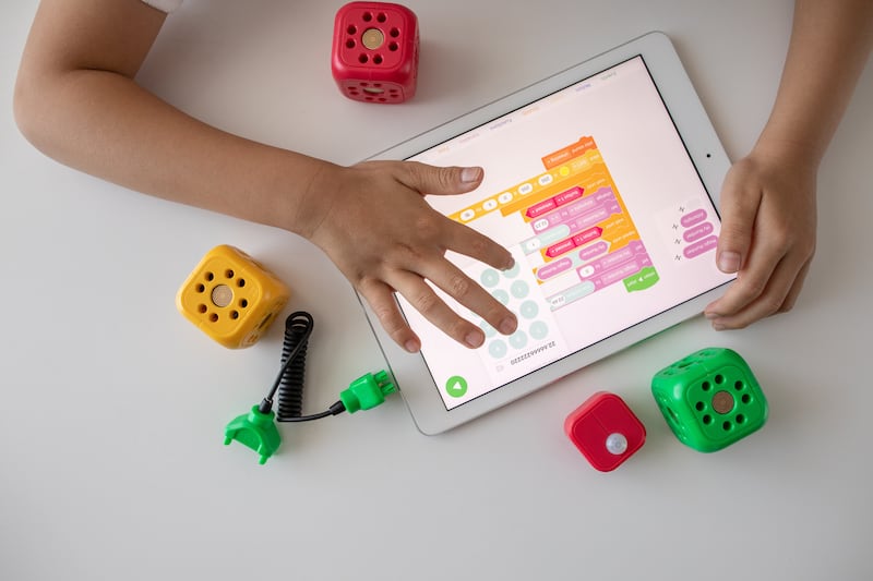 Children can learn about coding, robotics, app inventing and more with Fun Robotics this summer. Photo: Robo Wunderkind / Unsplash