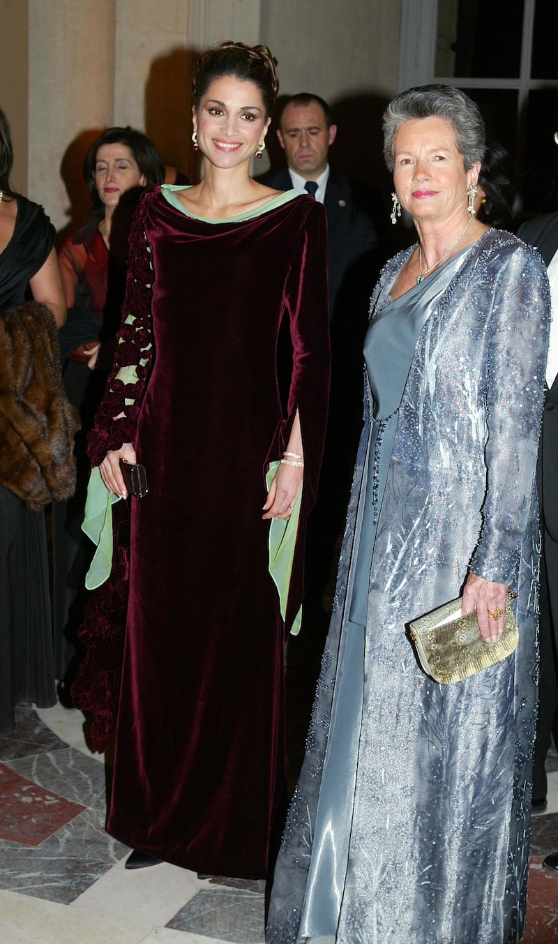 VERSAILLES, FRANCE - DECEMBER 2:  Queen Rania Al-Abdallah (L) of Jordan and Anne-Aymone Giscard D'Estaing, president of the association Fondation pour l'Enfance, attend the foundation's gala at Versailles Palace December 2, 2002 in Versailles, France.  The foundation, which fights child abuse in France and around the world, is celebrating its 25th anniversary.  (Photo by Pascal Le Segretain/Getty Images) 