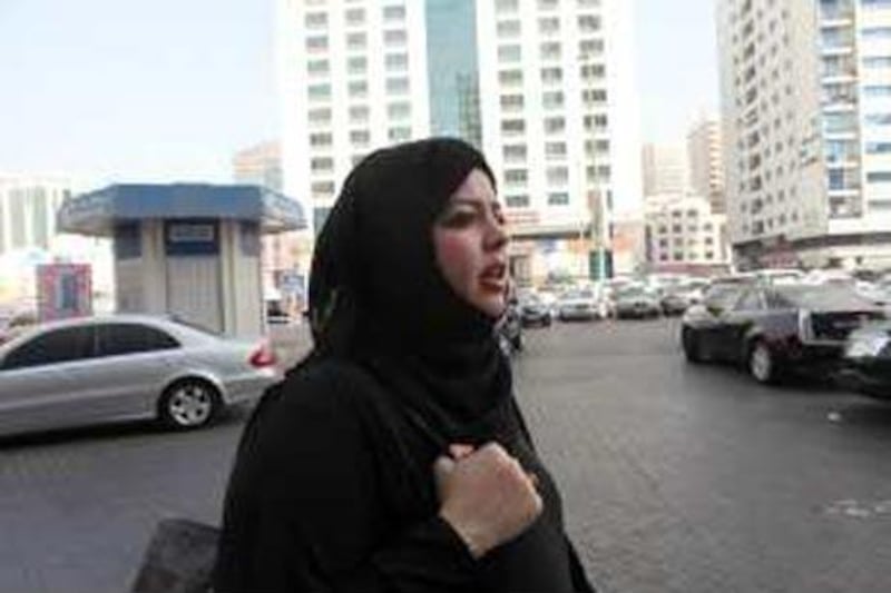 Sarah Shaw works at Abu Dhabi Commercial Bank and wants to return to the job after she has children.