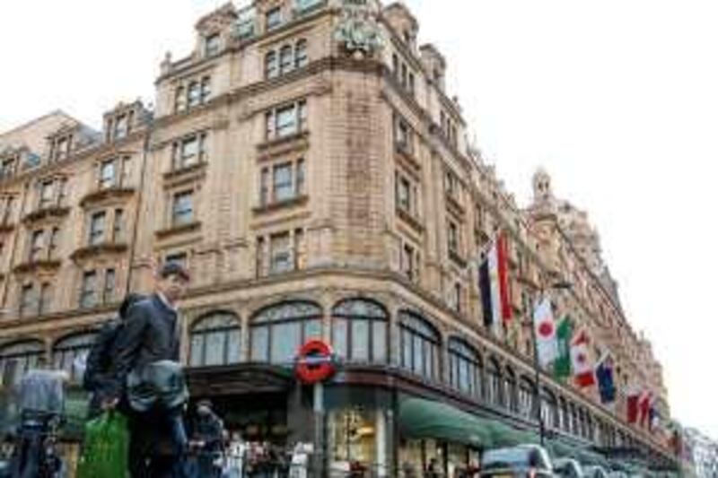 A general view of  Harrods department store in London, Saturday, May, 8  2010. Mohamed Al Fayed, a flamboyant businessman who has controlled Harrods department store in London for a quarter-century, has sold the landmark business to Qatari investors, his financial advisers said Saturday. The sale price was not announced but the BBC and Sky News reported that it was around 1.5 billion pounds ($2.2 billion).    (AP Photo/Alastair Grant)  *** Local Caption ***  XAG113_APTOPIX_Britain_Harrods.jpg *** Local Caption ***  XAG113_APTOPIX_Britain_Harrods.jpg