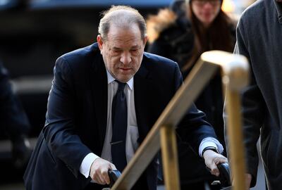 (FILES) In this file photo taken on February 21, 2020 Harvey Weinstein arrives at the Manhattan Criminal Court in New York City. Disgraced Hollywood mogul Harvey Weinstein has tested positive for the novel coronavirus, US media reported on March 22, 2020. / AFP / Johannes EISELE
