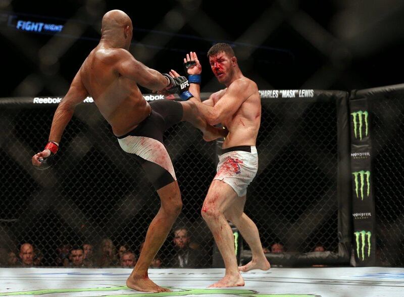 Ultimate Fighting Championship - UFC Fight Night 83 - O2 Arena, London, England - 27/2/16Brazil's Anderson Silva (L) and Great Britain's Michael Bisping (R) in actionAction Images via Reuters / Matthew ChildsLivepicEDITORIAL USE ONLY.