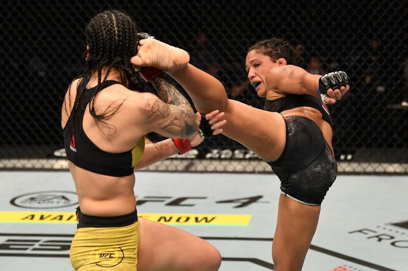 ABU DHABI, UNITED ARAB EMIRATES - SEPTEMBER 27:  (R-L) Sijara Eubanks kicks Ketlen Vieira of Brazil in their women's bantamweight bout during UFC 253 inside Flash Forum on UFC Fight Island on September 27, 2020 in Abu Dhabi, United Arab Emirates. (Photo by Josh Hedges/Zuffa LLC)