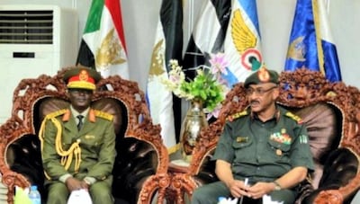 General Kamal Abdelmarouf al-Mahi (right)