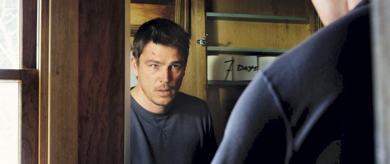 Josh Hartnett as Eric LeMarque in the action/inspirational film “6 BELOW” a Momentum Pictures release. Photo courtesy of Momentum Pictures.