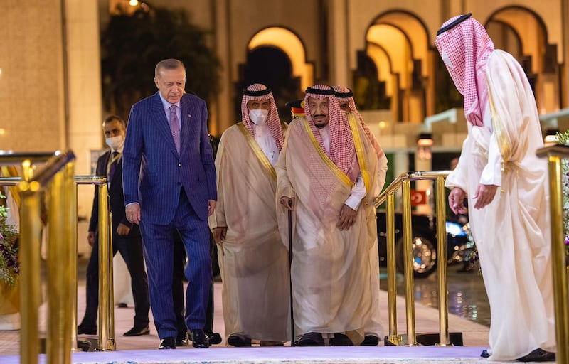 King Salman held a welcome ceremony and iftar for Mr Erdogan and his delegation. 
