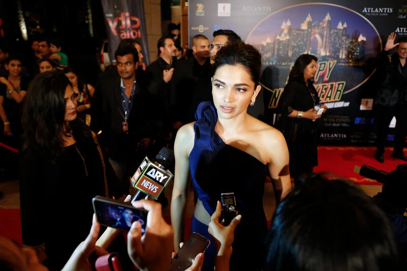 DUBAI, UNITED ARAB EMIRATES, OCTOBER 22, 2014. Deepika Padukone on the red carpet at the premier of the Bollywood movie Happy New Year at Atlantis, The Palm.  (Photo: Antonie Robertson/The National) Journalist: Melanie Swan. Section: Arts & Life.