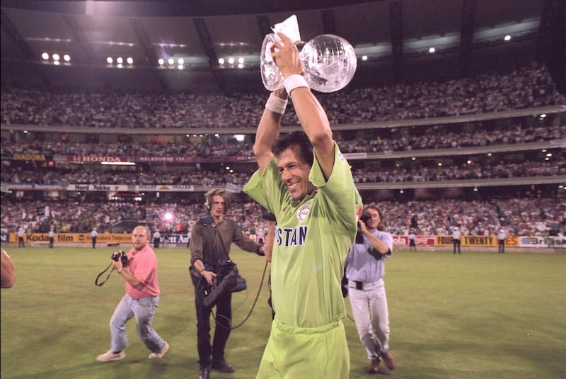 1992:  Imran Khan of Pakistan lifts the World Cup after Pakistan beat England in the final at Melbourne.
