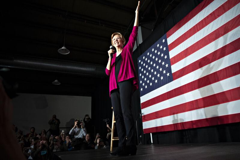 Senator Elizabeth Warren, a Democrat from Massachusetts, speaks during an organizing event in Des Moines, Iowa, U.S., on Saturday, Jan. 5, 2019. Warren took a major step last week toward an all-but-certain 2020 White House run, seeking to become the Democratic nominee to challenge President Donald Trump on a message of economic equality and fighting corruption. Photographer: Daniel Acker/Bloomberg