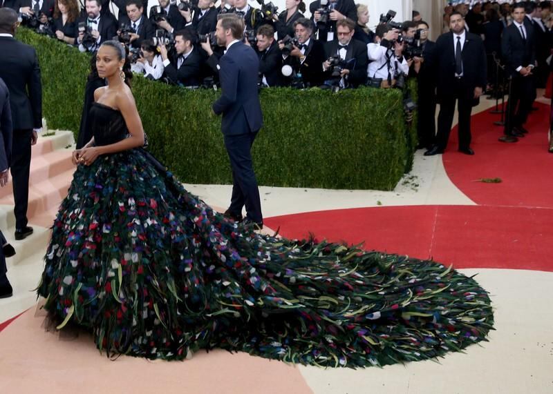 epa05287697 Zoe Saldana arrives on the red carpet for the 2016 Costume Institute Benefit at The Metropolitan Museum of Art celebrating the opening of the exhibit 'Manus x Machina: Fashion in an Age of Technology' in New York, New York, USA, 02 May 2016. The exhibit will be on view at the Metropolitan Museum of Art's Costume Institute from 05 May to 14 August 2016.  EPA/JUSTIN LANE