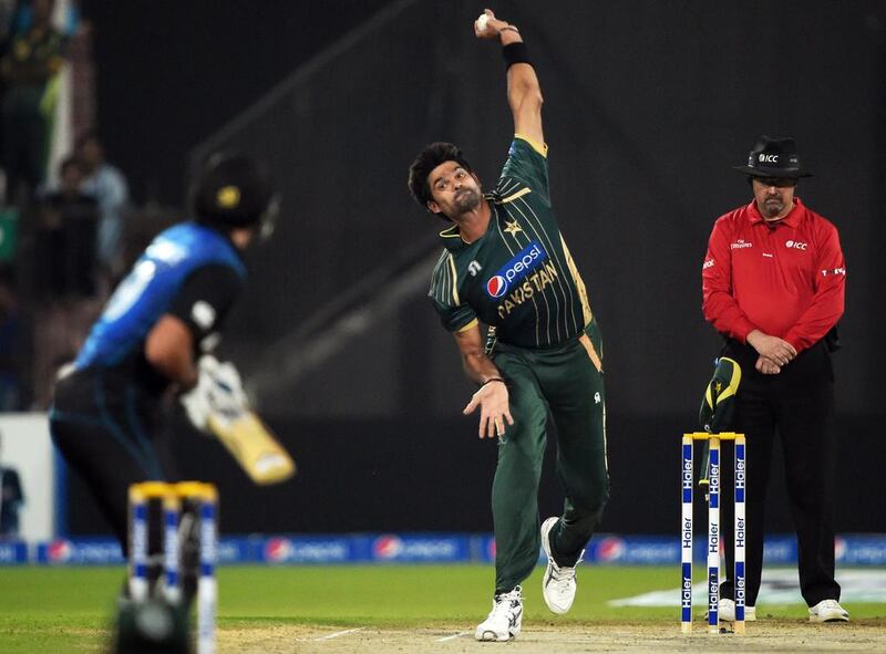 Pakistan's Mohammed Irfan delivers the ball to New Zealand batsman Dean Brownlie at the Sharjah Cricket Stadium in Sharjah. The bouncer most definitely remains in the game. Aamir Qureshi / AFP