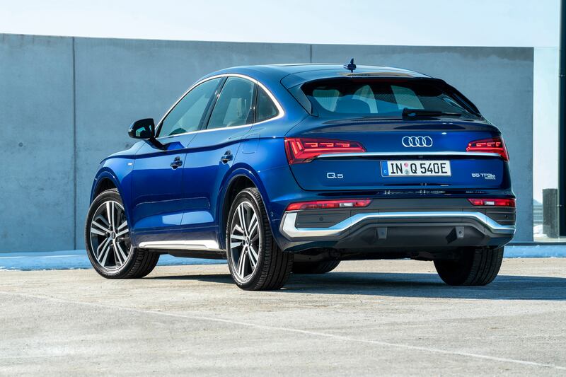A Q5 decked out in what Audi calls Navarra Blue.