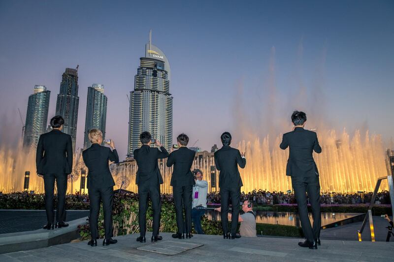 Exo watches the Dubai Fountain play their song Power. Courtesy Dubai Tourism