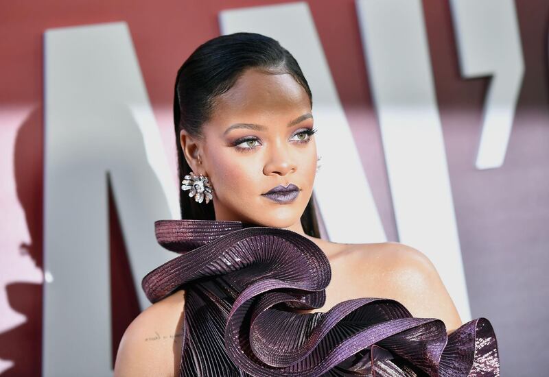 Barbadian singer/actress Rihanna arrives for the world premiere of Ocean's 8 on June 5, 2018 in New York.                              Ocean's 8 will be released nationwide on June 8, 2018.  / AFP / ANGELA WEISS
