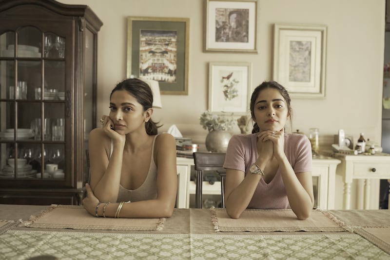 Deepika Padukone and Ananya Panday play cousins in 'Gehraiyaan'.