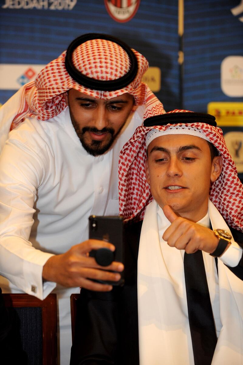 Photo opp: Paulo Dybala of Juventus gets snapped