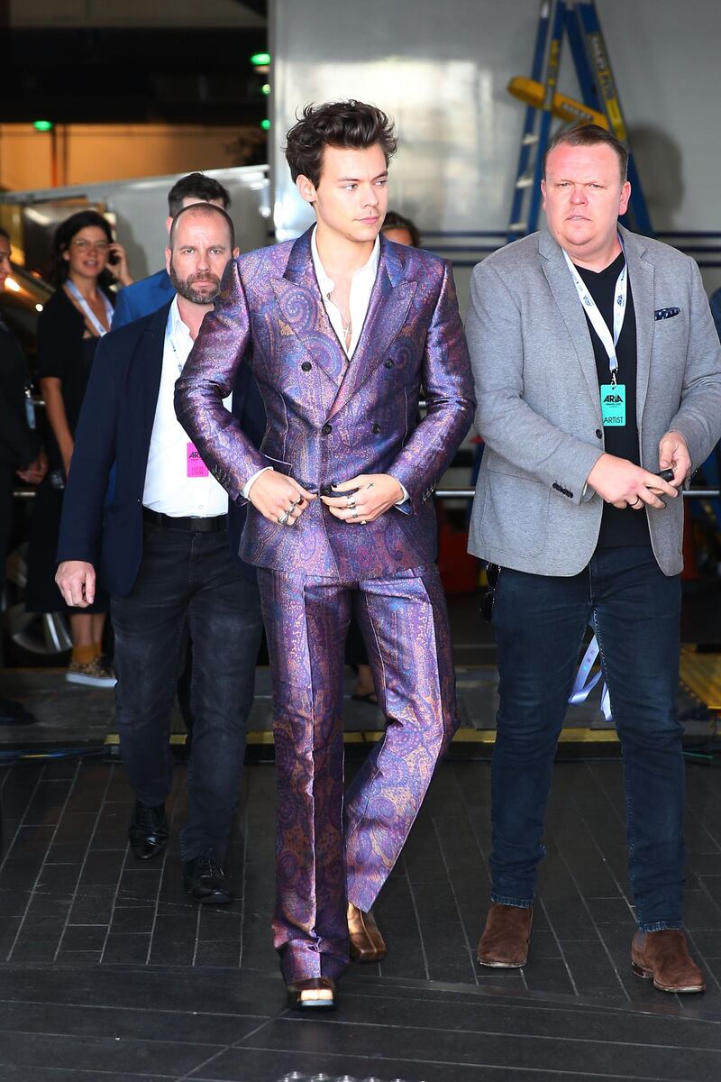 SYDNEY, AUSTRALIA - NOVEMBER 28:  Harry Styles arrives for the 31st Annual ARIA Awards 2017 at The Star on November 28, 2017 in Sydney, Australia.  (Photo by Scott Barbour/Getty Images for ARIA )