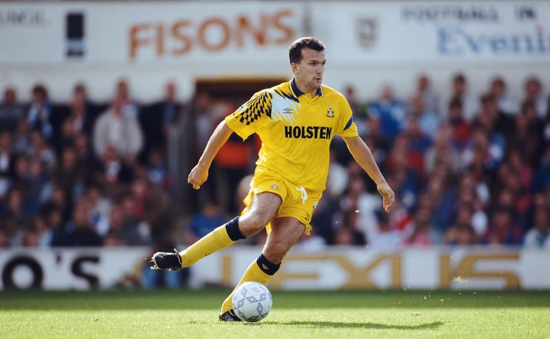 IPSWICH, ENGLAND - AUGUST 30: Spurs central defender Neil Ruddock in action during a Premiership match against Ipswich Town at Portman Road on August 30, 1992 in Ipswich, England. (Photo Allsport/Getty Images)