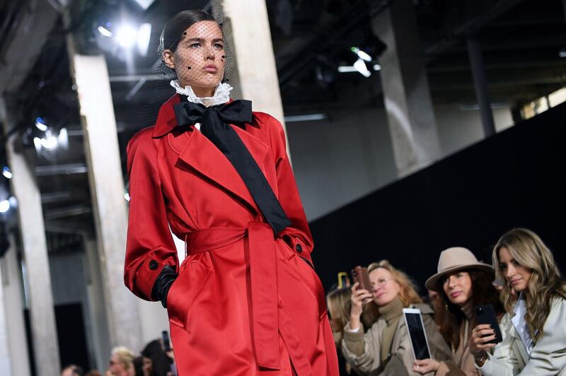 A model presents a creation by Elie Saab during the Women's Fall-Winter 2020-2021 Ready-to-Wear collection fashion show in Paris, on February 29, 2020.
 / AFP / Anne-Christine POUJOULAT
