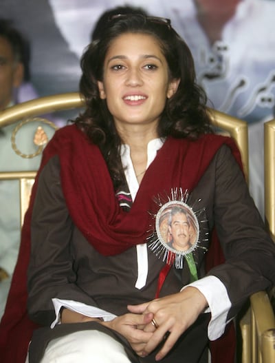Fatima Bhutto, niece of slain former prime minister Benazir Bhutto, attends a gathering in Karachi June 1, 2008. REUTERS/Zahid Hussein   (PAKISTAN)