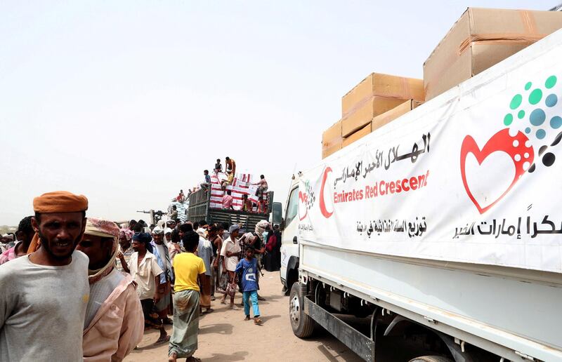 Emirates Red Crescent teams continue to distribute humanitarian aid and food to the people of liberated areas in Hodeidah province, on June 26, 2018. Wam