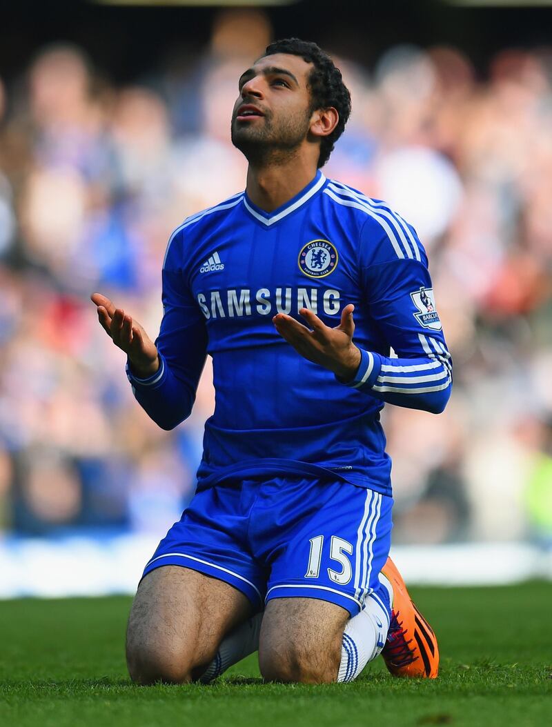 LONDON, ENGLAND - MARCH 22: Mohamed Salah of Chelsea celebrates scoring their sixth goal uring the Barclays Premier League match between Chelsea and Arsenal at Stamford Bridge on March 22, 2014 in London, England.  (Photo by Shaun Botterill/Getty Images)