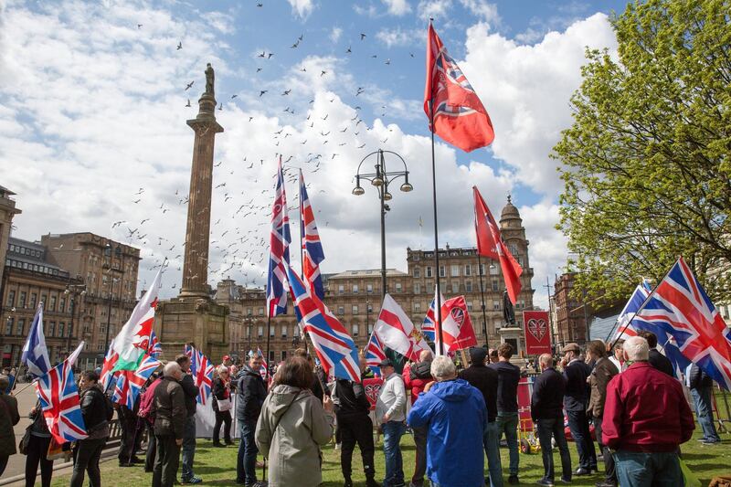 Unionist counter-protesters protest against a pro-independence rally held by independence pressure group All Under One Banner in George Square, Glasgow. EPA