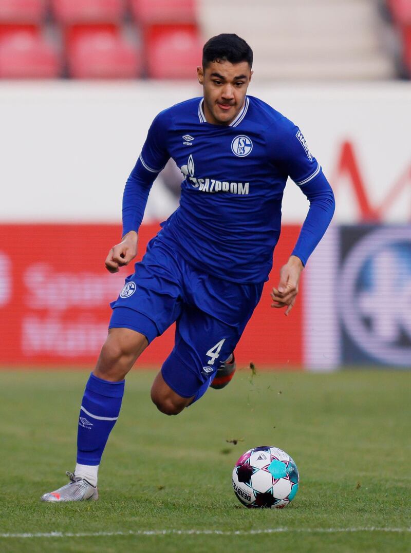 MAINZ, GERMANY - NOVEMBER 07: Ozan Kabak of Schalke controls the ball  during the Bundesliga match between 1. FSV Mainz 05 and FC Schalke 04 at Opel Arena on November 07, 2020 in Mainz, Germany. Sporting stadiums around Germany remain under strict restrictions due to the Coronavirus Pandemic as Government social distancing laws prohibit fans inside venues resulting in games being played behind closed doors. (Photo by Ronald Wittek - Pool/Getty Images)