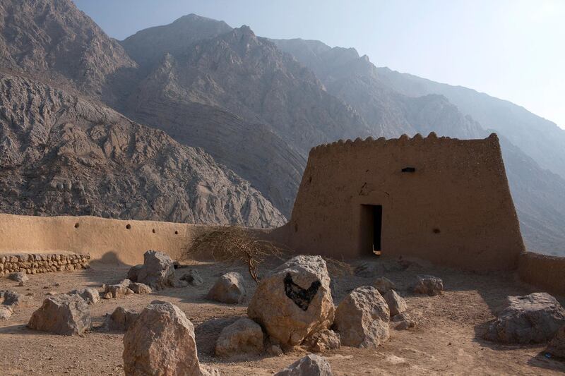 RAS AL KHAIMAH, UNITED ARAB EMIRATES, Jan. 4, 2015: 
A view of part of the Hajar Mountains from the historic Dhaya Fort, near Al Rams, small village north of Ras al Khaimah, UAE's most norther emirate, as seen on Sunday, Jan. 4, 2015.
(Silvia Razgova / The National)

Usage: Jan. 5, 2015, Section: AL / Oasis, reporter: standalone

 *** Local Caption ***  SR-150104-RAKmountains04.jpg