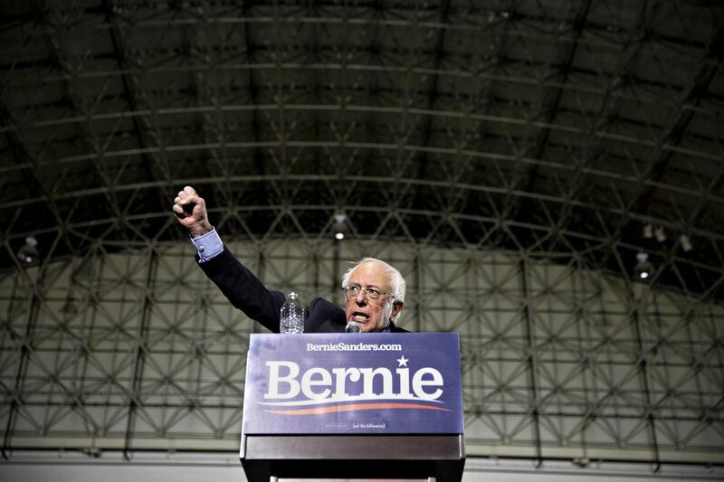Senator Bernie Sanders, an Independent from Vermont and 2020 presidential candidate, gestures as he speaks during a campaign rally in Chicago, Illinois, U.S., on Sunday, March 3, 2019. The Vermont senator has positioned himself in opposition to Trump administration policies from immigration to climate change, and many of his populist ideas have been embraced by the mainstream of the Democratic party. Photographer: Daniel Acker/Bloomberg