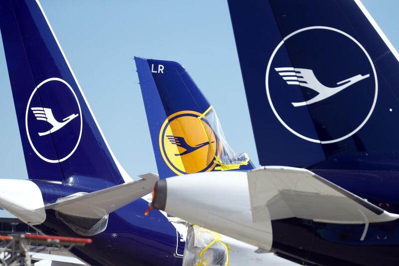 FILE PHOTO: Planes of German airline Lufthansa are parked on the tarmac at Frankfurt airport as the spread of the coronavirus outbreak continues, Frankfurt, Germany, March 24, 2020. REUTERS/Ralph Orlowski/File Photo