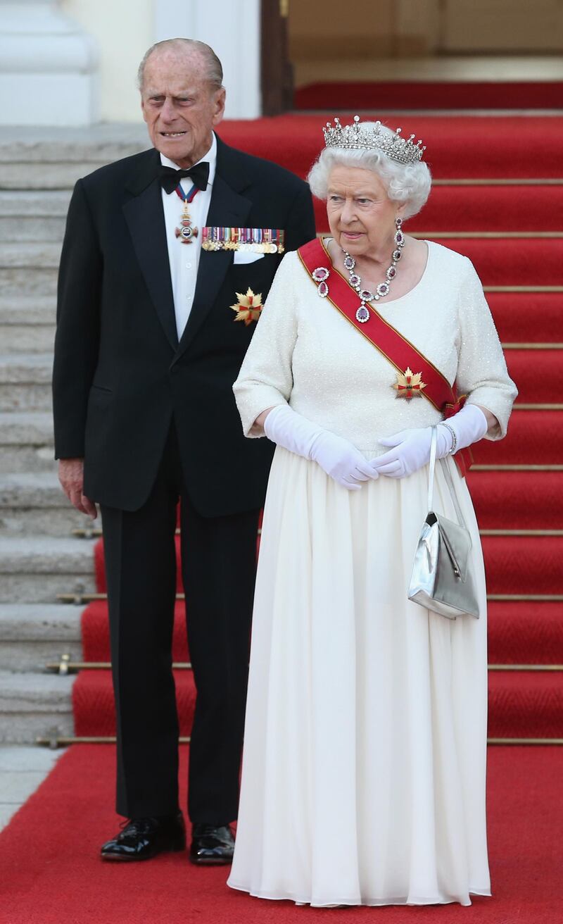 BERLIN, GERMANY - JUNE 24:  Queen Elizabeth II and Prince Philip, the Duke of Edinburgh, arrive for the state banquet in their honour at Schloss Bellevue palace on the second of the royal couple's four-day visit to Germany on June 24, 2015 in Berlin, Germany. The Queen and Prince Philip are scheduled to visit Berlin, Frankfurt and the concentration camp memorial at Bergen-Belsen during their trip, which is their first to Germany since 2004.  (Photo by Sean Gallup/Getty Images)