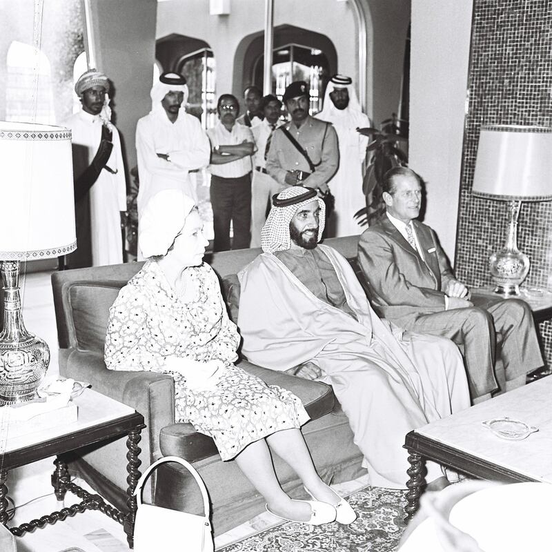 Sheikh Zayed and Queen Elizabeth visiting UAE University in Al Ain, 25 Feb, 1979. Courtesy to Al-Ittihad. History Project 2011