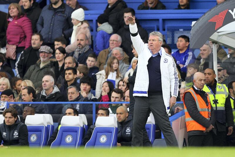 LONDON, ENGLAND - MARCH 19:  Guus Hiddink interim manager of Chelsea gestures during the Barclays Premier League match between Chelsea and West Ham United at Stamford Bridge on March 19, 2016 in London, United Kingdom.  (Photo by Paul Gilham/Getty Images)
