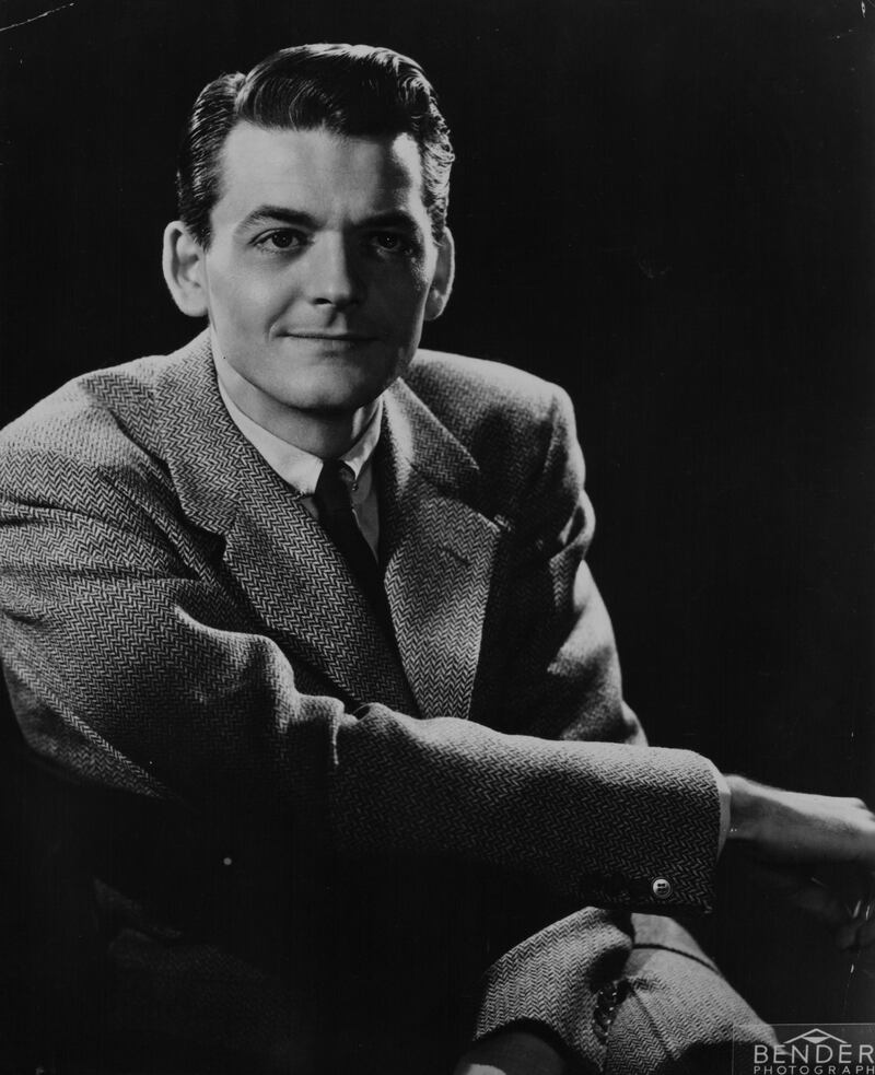 Posed portrait of actor Hal Holbrook, wearing a suit and tie, circa 1950. (Photo by Pictorial Parade/Moviepix/Getty Images)