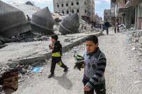 Israel blocking more Gaza aid convoys, says UN as Guterres tours region