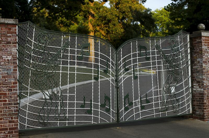 Graceland's front gates. Reuters