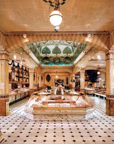 A handout phot of the present Food Hall of Harrods in London, UK (Courtesy: Harrods) *** Local Caption ***  lm10de-dept-store03.jpg