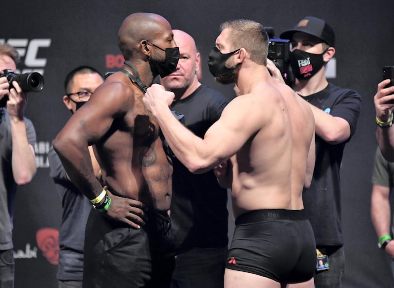 ABU DHABI, UNITED ARAB EMIRATES - JANUARY 22: (L-R) Opponents Khalil Rountree and Marcin Prachnio of Poland face off during the UFC 257 weigh-in at Etihad Arena on UFC Fight Island on January 22, 2021 in Abu Dhabi, United Arab Emirates. (Photo by Jeff Bottari/Zuffa LLC) *** Local Caption *** ABU DHABI, UNITED ARAB EMIRATES - JANUARY 22: (L-R) Opponents Khalil Rountree and Marcin Prachnio of Poland face off during the UFC 257 weigh-in at Etihad Arena on UFC Fight Island on January 22, 2021 in Abu Dhabi, United Arab Emirates. (Photo by Jeff Bottari/Zuffa LLC)